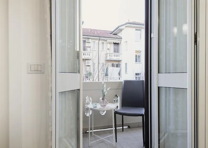 Easylife - - Gola 31 - Navigli Mediolan